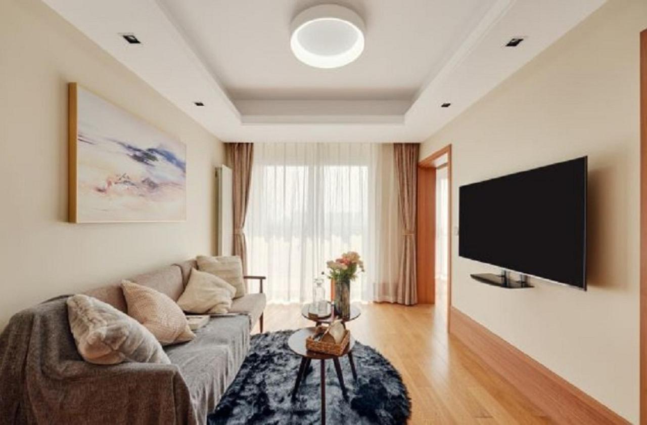 Green Court Place Jingqiao Middle Ring Shanghai Apartment Exterior photo